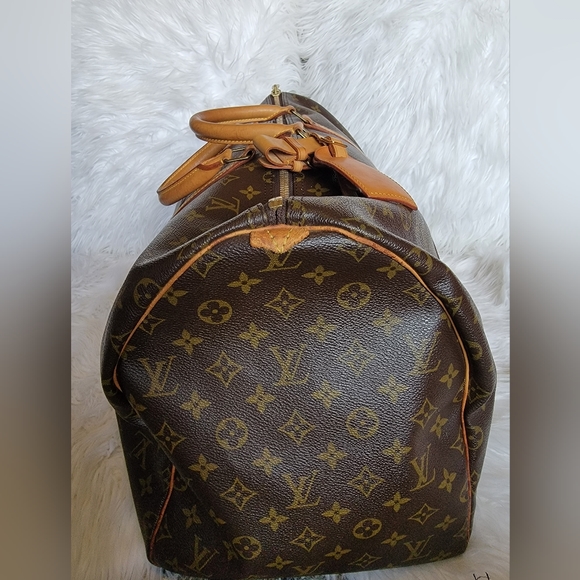 Authentic LOUIS VUITTON Monogram Keepall 55 Travel Bag - Picture 12 of 13